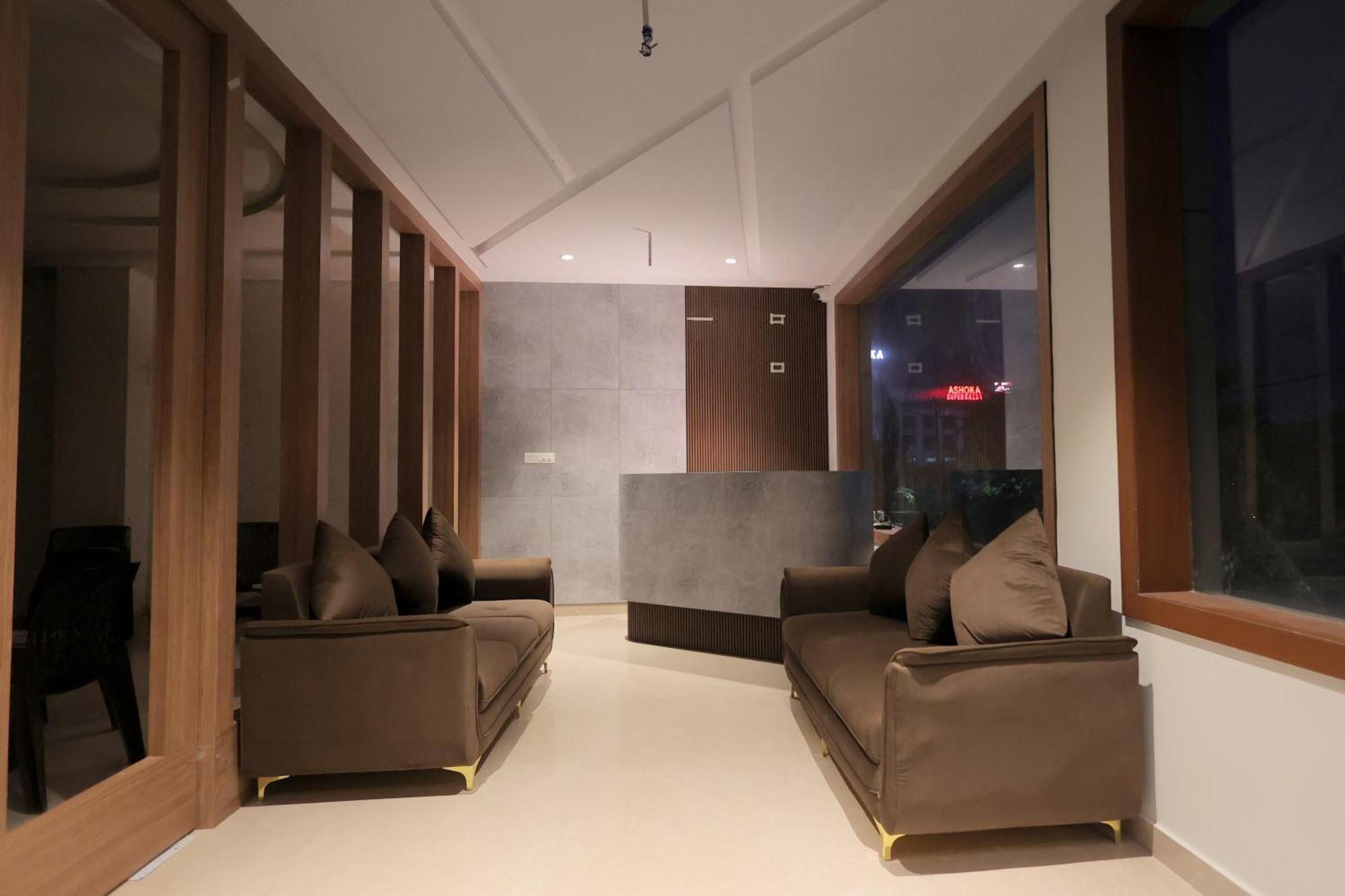 Hotel Regal Palm Moradabad Exterior photo
